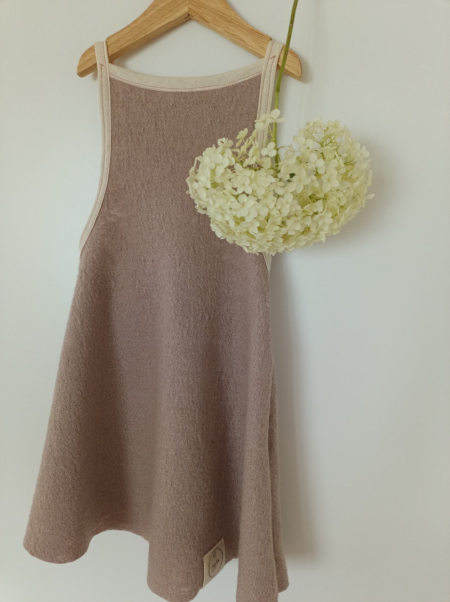 Kleid aus Schurwolle, Walk Kleid zum Binden