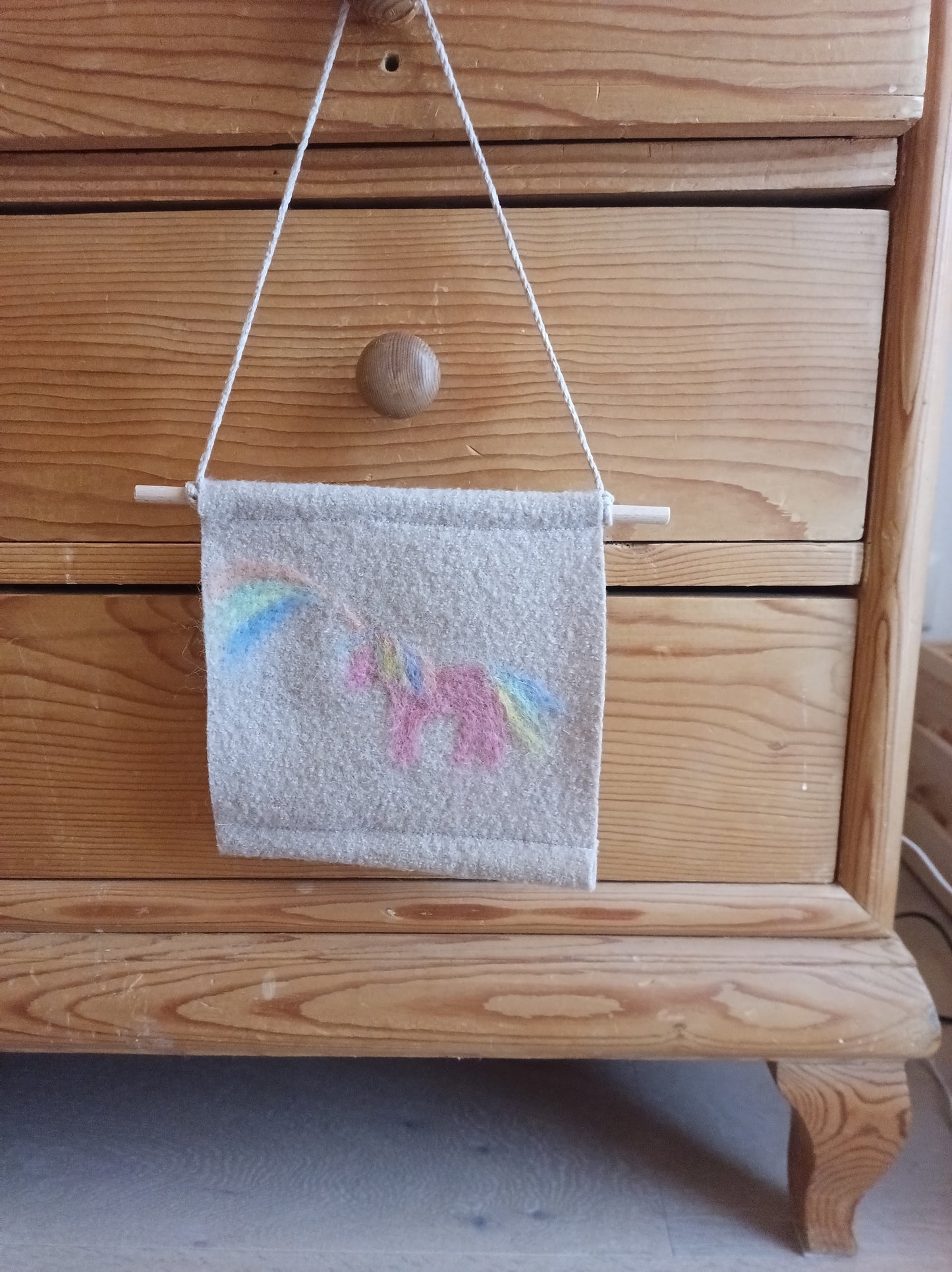 "Einhorn" Walk-Bild von Hand gefilzt