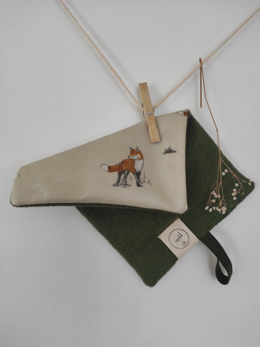 Walk-Sitzunterlage, Sitzmatte zum Wandern, Waldkindergarten Kissen "Fuchs" - Kinder & Erwachsene (Schurwolle)