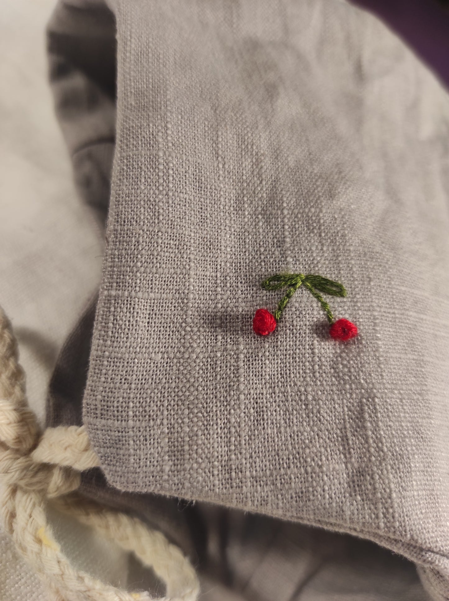 Stickerei 'Kirschen'