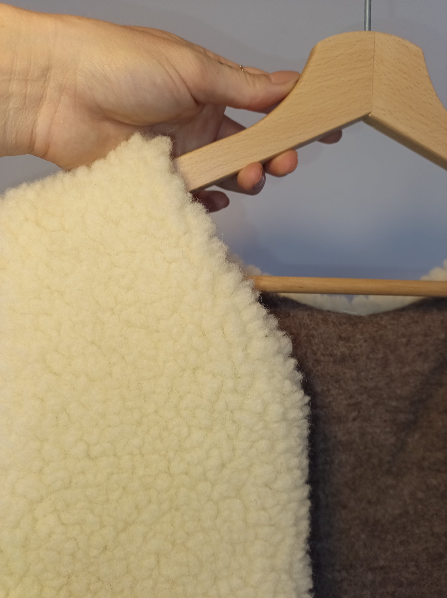 Sofortkauf Erwachsene XS-L : Ärmellose Weste aus Lammwolle, Wendeweste für Herbst & Winter Lammfell